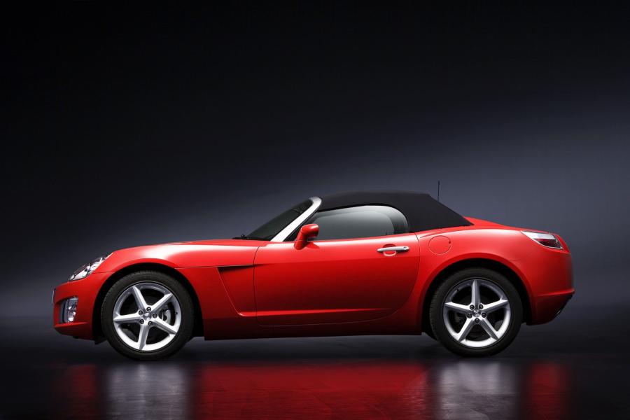  Opel GT 2007 года  (фото 35 из 111)